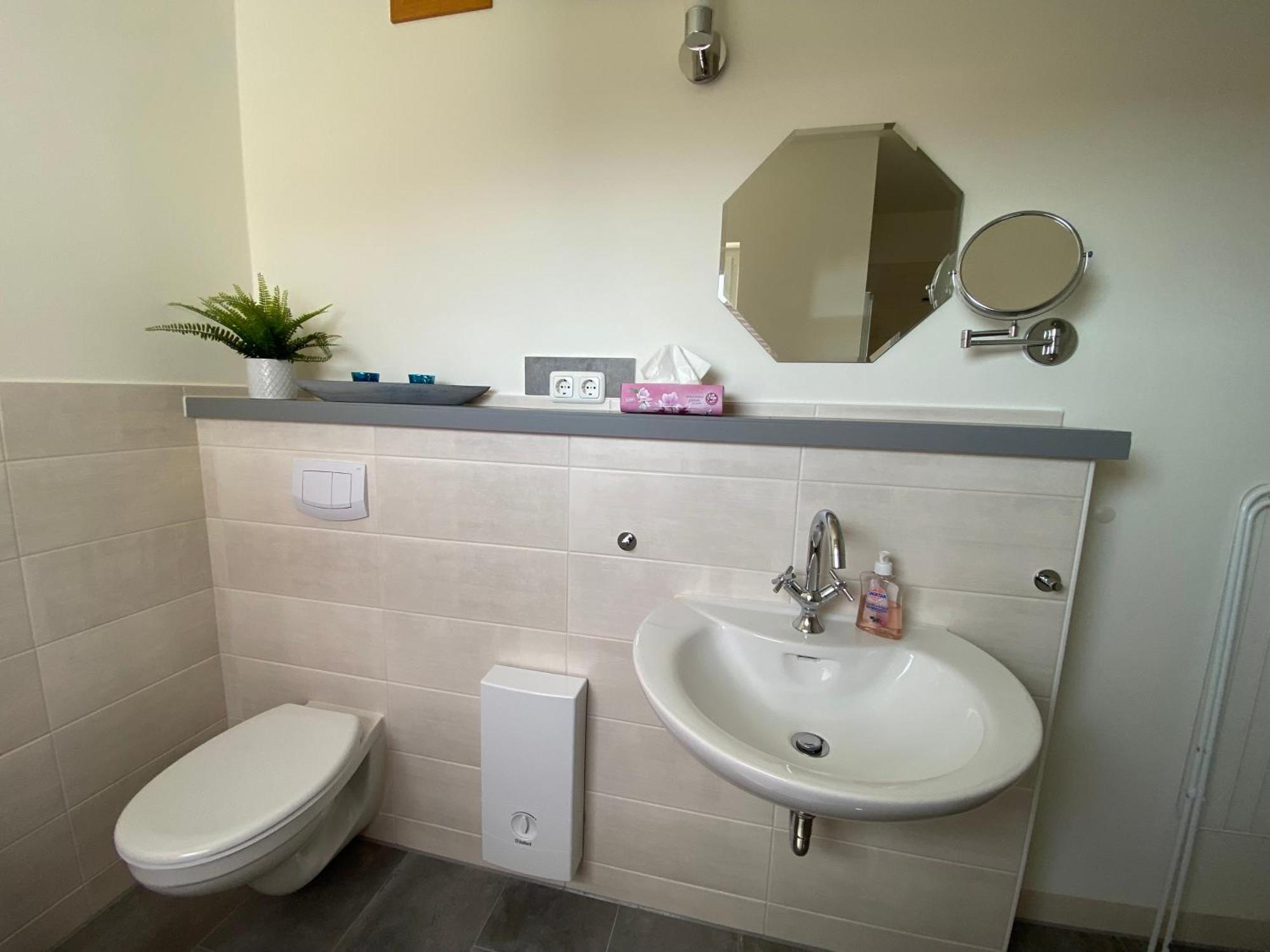 Ferienwohnung "Boddenland" บาร์ท ภายนอก รูปภาพ