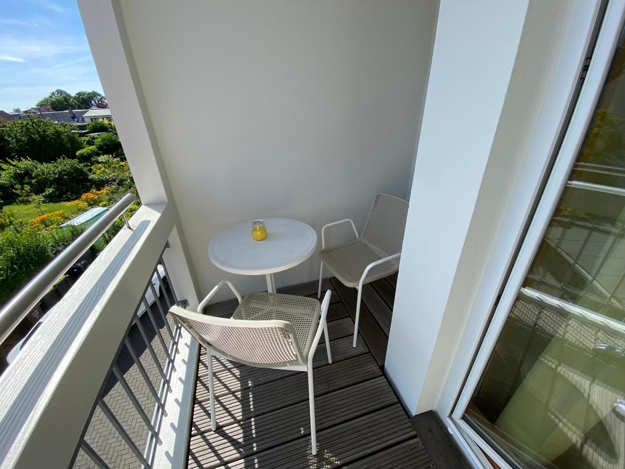 Ferienwohnung "Boddenland" บาร์ท ภายนอก รูปภาพ